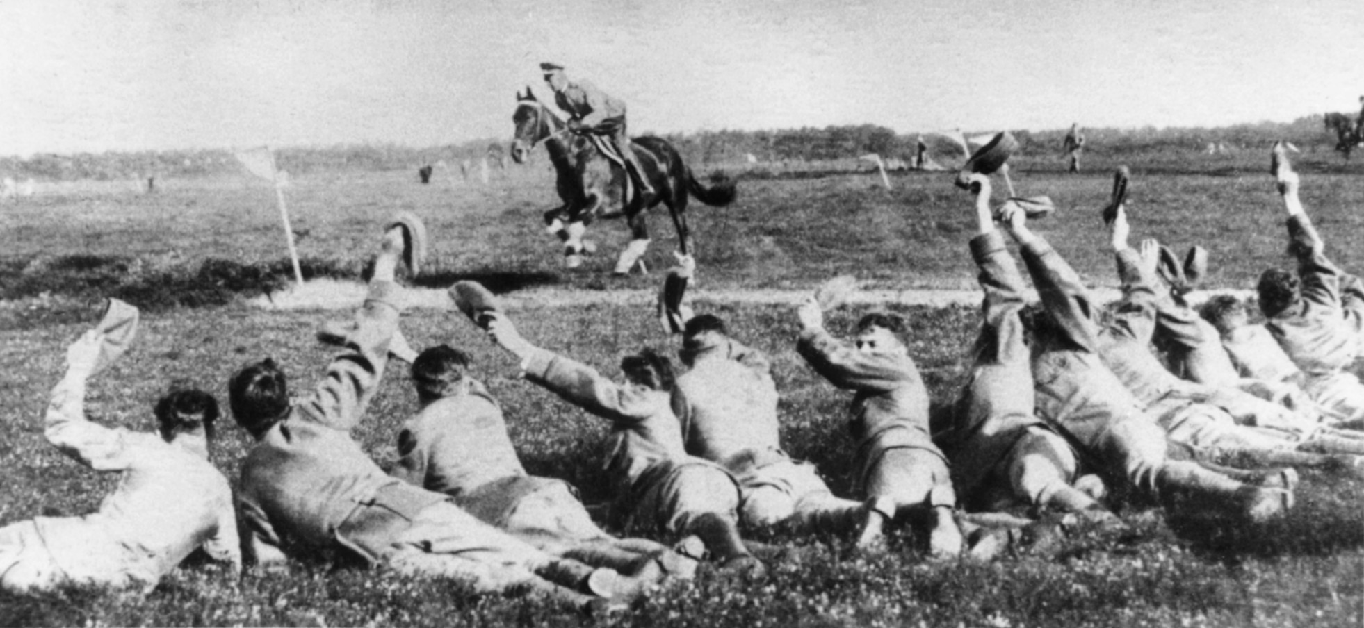 Revivez les Jeux Olympiques en photos depuis 1912 ! Equestrian News